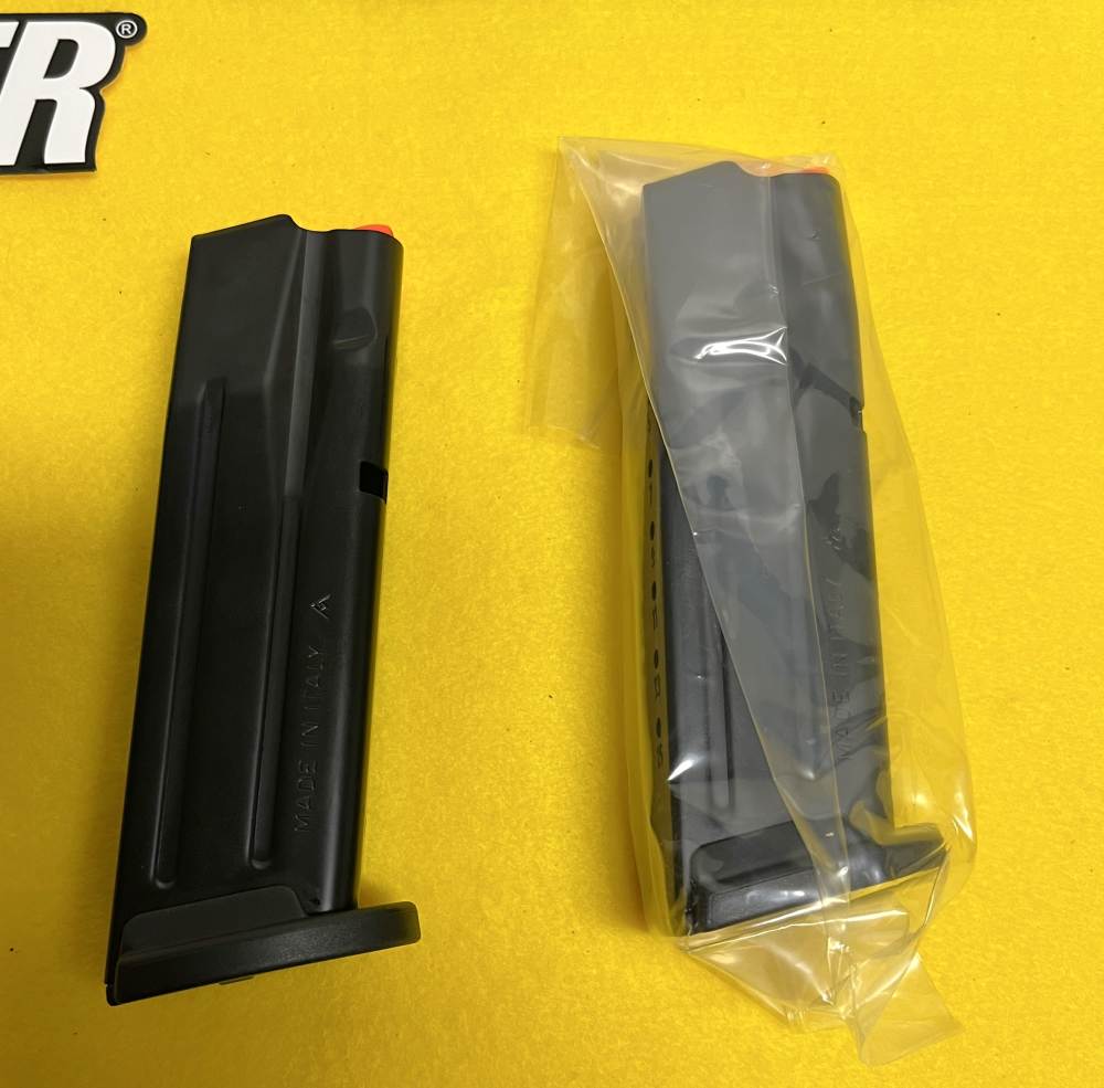 New Sig Sauer P320 Compact Pistol 9mm Optic Ready 15rd mags Handgun-img-8