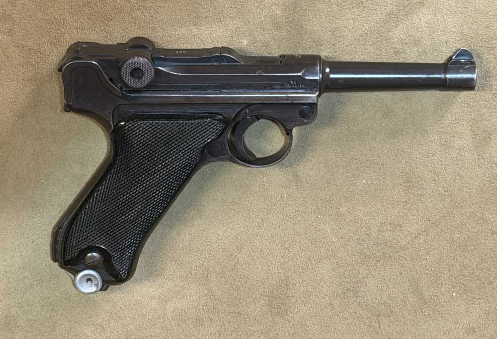 WW2 Black Widow Luger Marked BYF 41-img-1