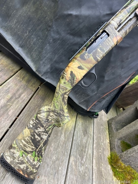 Mossberg 500 12 ga pump shotgun turkey camo-img-0