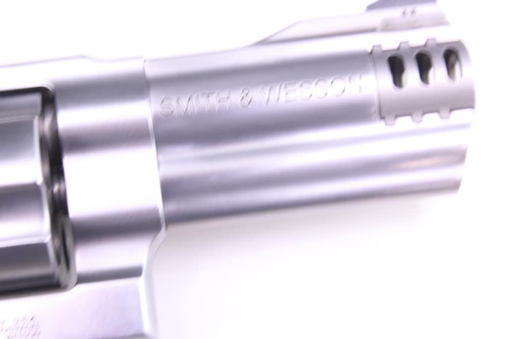 Smith & Wesson 500 Mag 4" Stainless Break Clean -img-15