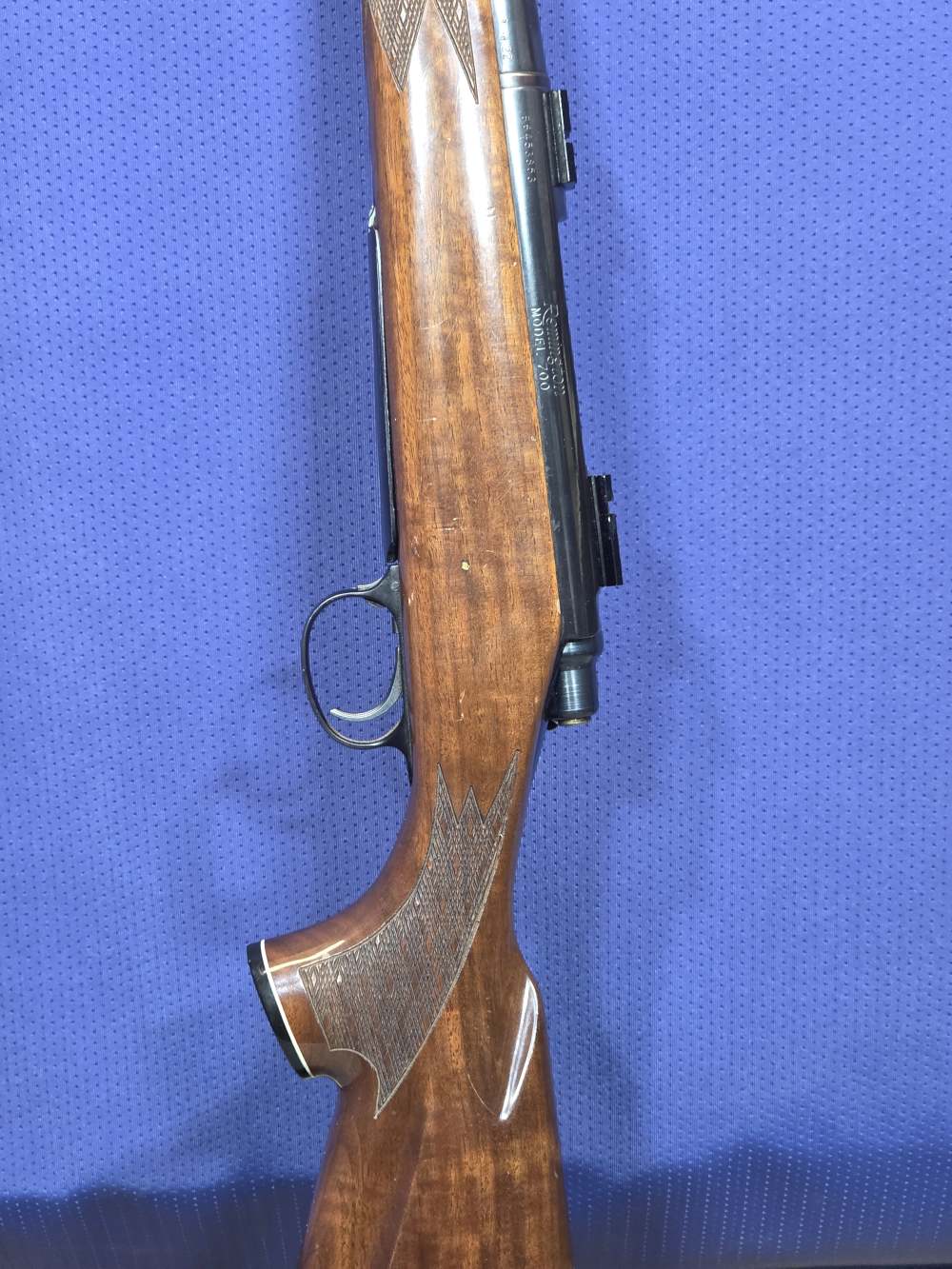 Remington 700 7mm Rem Mag Bolt Action Rifle Wood Stock-img-9