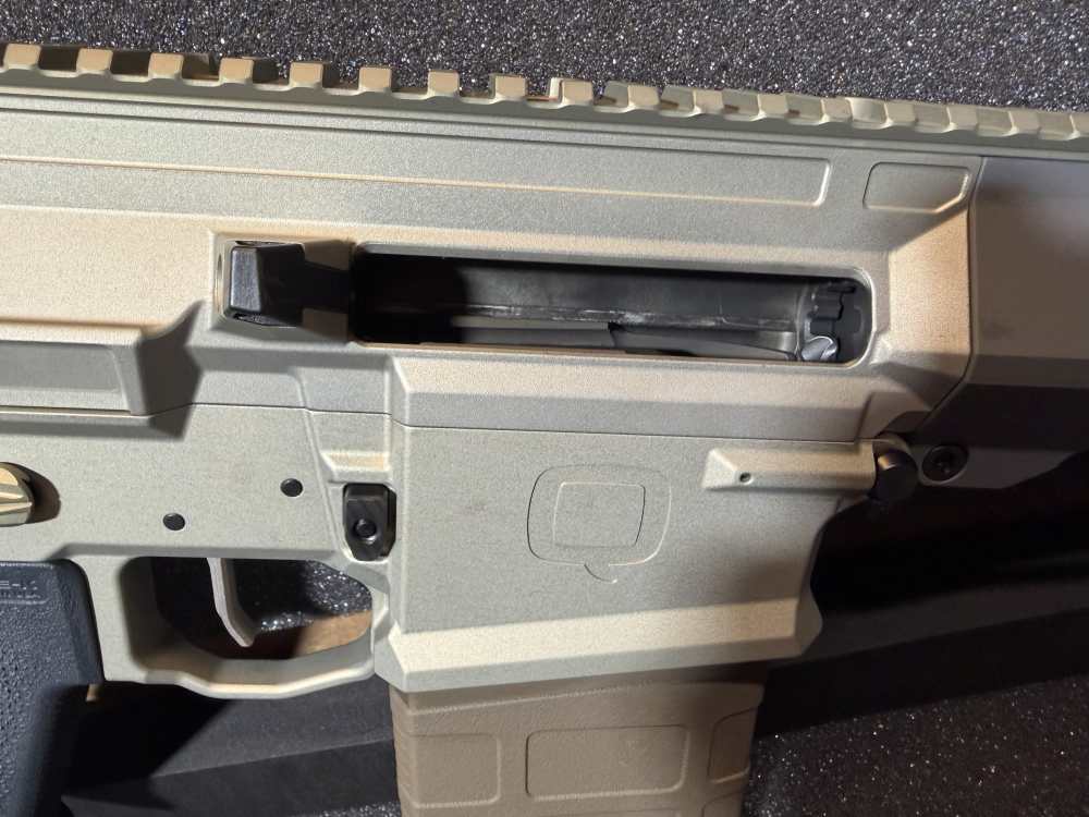 Q Boombox 8.6 BO 8 inch Pistol includes Multicam G-Sling -img-3