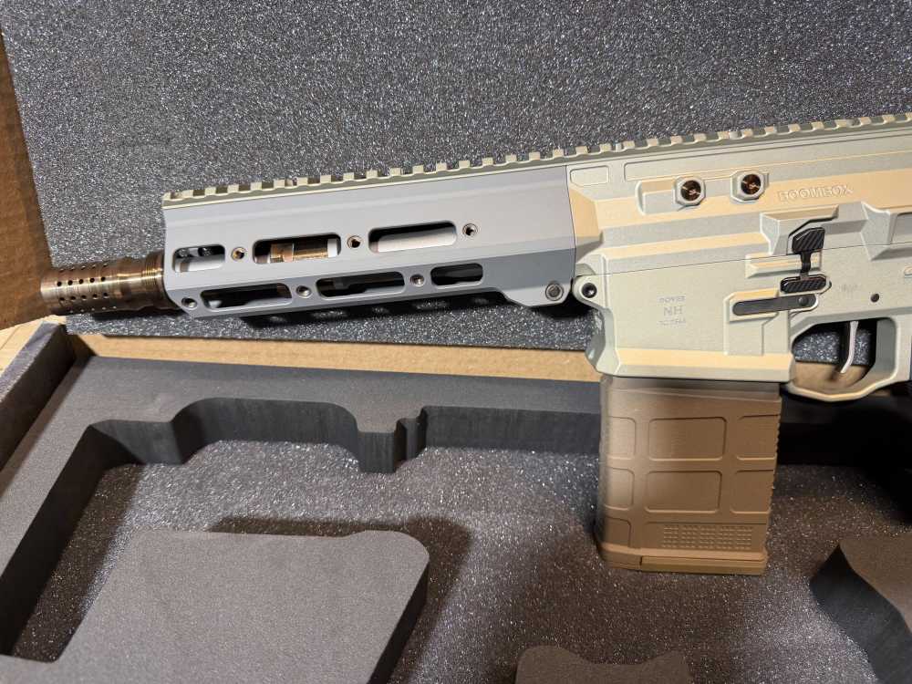 Q Boombox 8.6 BO 8 inch Pistol includes Multicam G-Sling -img-5