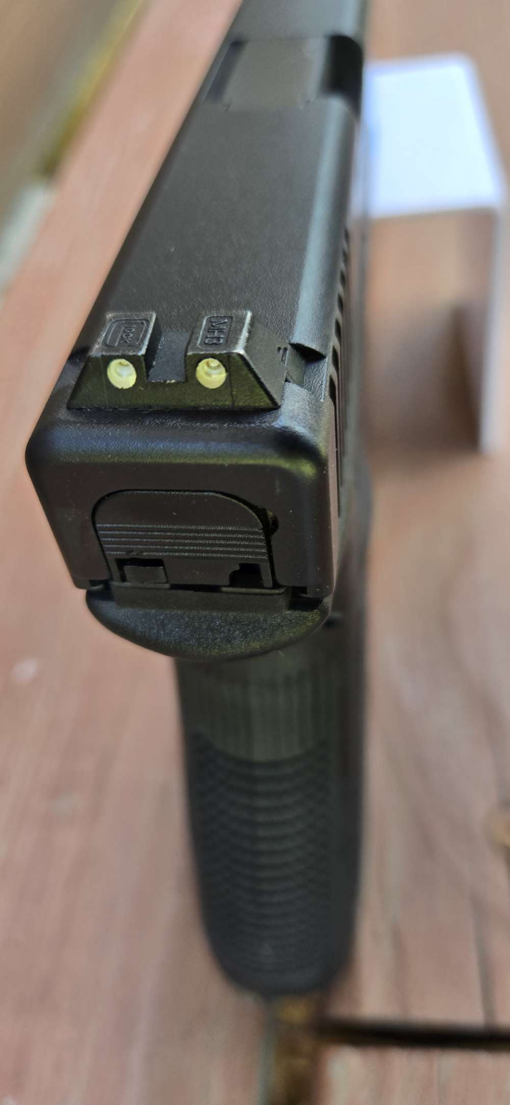 Glock 21SF (Short Frame), 45 ACP, With NOS Glock Magazine-img-8