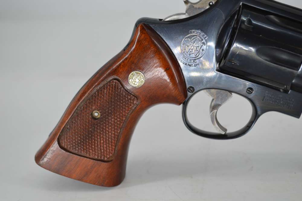 Smith & Wesson 25-5 45 colt 6 shot Revolver Classic Wheel gun -img-3