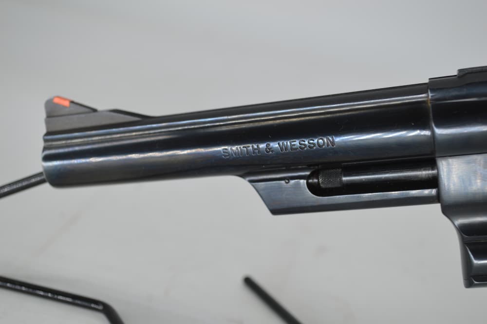 Smith & Wesson 25-5 45 colt 6 shot Revolver Classic Wheel gun -img-6