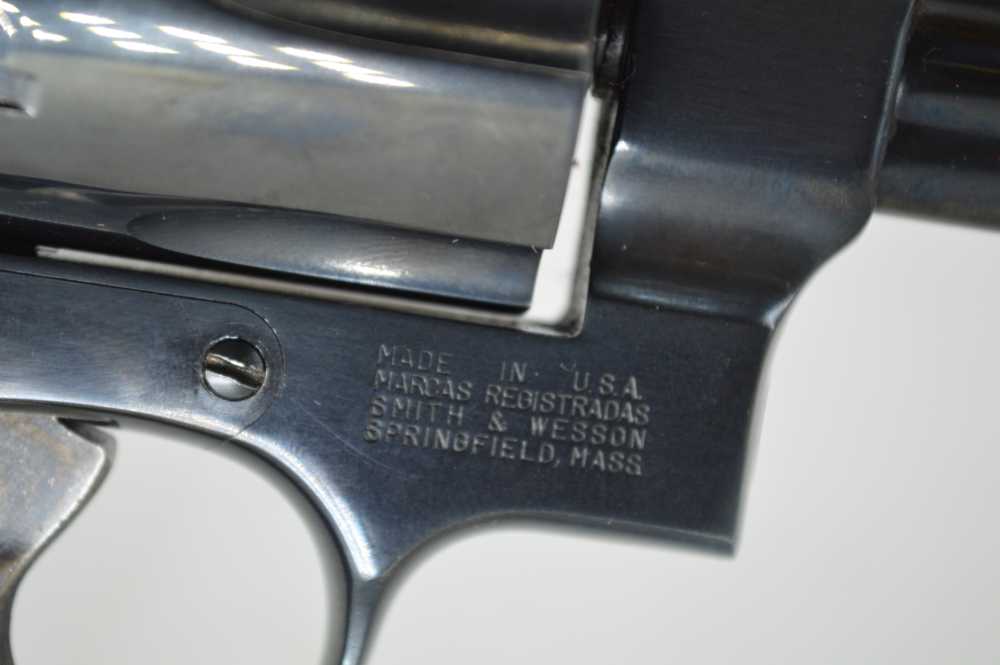 Smith & Wesson 25-5 45 colt 6 shot Revolver Classic Wheel gun -img-11