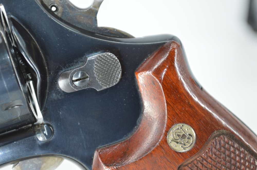 Smith & Wesson 25-5 45 colt 6 shot Revolver Classic Wheel gun -img-19