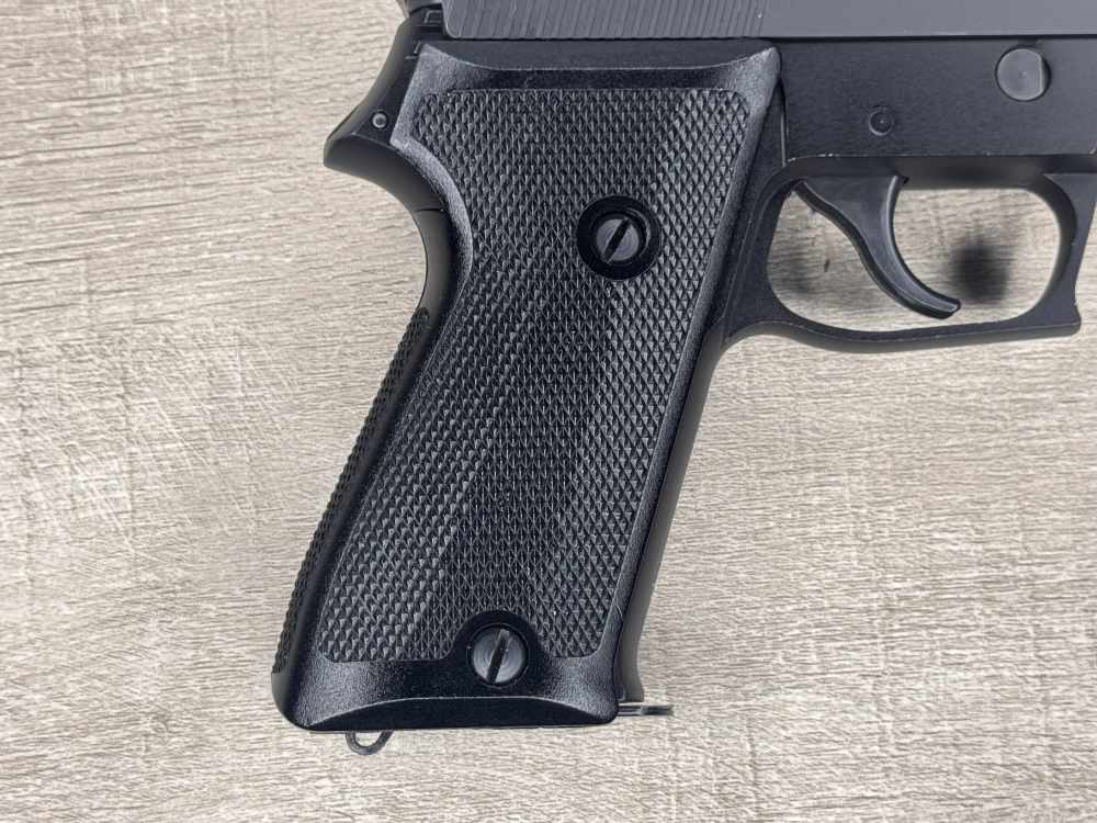 1980 Sig Sauer P220 7.65mm Para .30 Luger German Semi-Auto - Rare Caliber-img-11