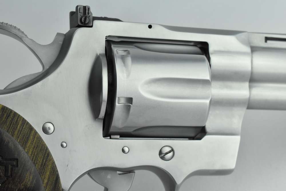 1981 Colt Python 357 mag w COLTGUARD E-NICKEL Finish PORTED 6" Barrel -img-20
