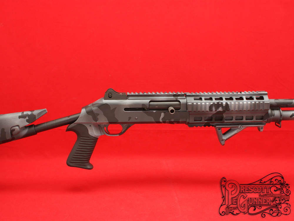 Benelli m4 12 Ga 7+1 w/ Collapsible Stock, Quadrail Forend & Camo Finish-img-0