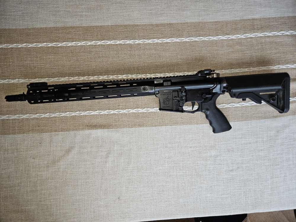 Knight's Armament SR-15 Mod 2 with KAC MAMS 5.56, LMT, Geissele-img-0