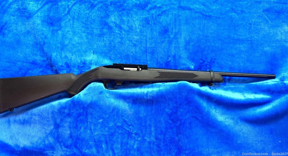 Ruger 10/22 Carbine with Black Synthetic Stock - 10rd Magazine Model 31210-img-0