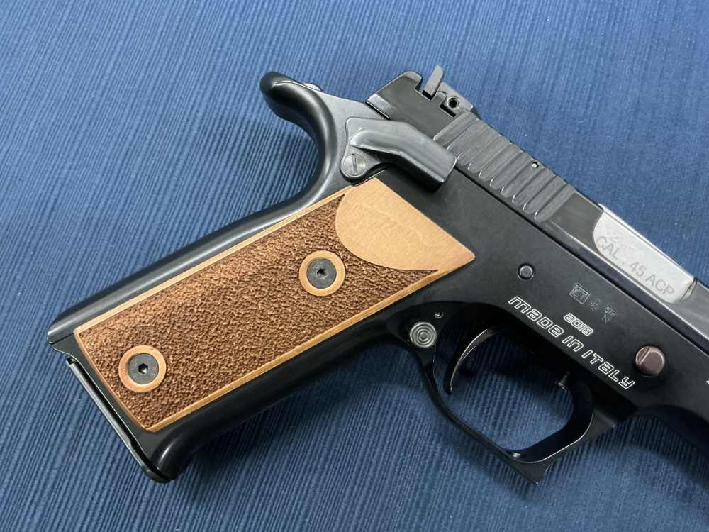 Pardini GT45 .45 ACP 5” Barrel With Case/4X Factory Mags Mint-img-2