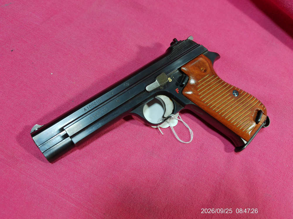 SWISS P210-1/ ARMY MODEL 49 *#A100010*EARLY  COLLECTOR ITEM *RARE*-img-1