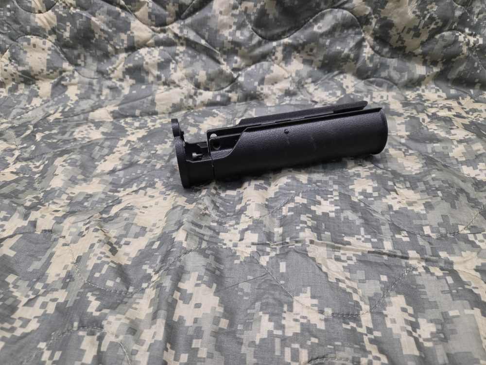 MP5 Handguard to allow MP5SD guard to fit.  makes it look like SD model-img-1