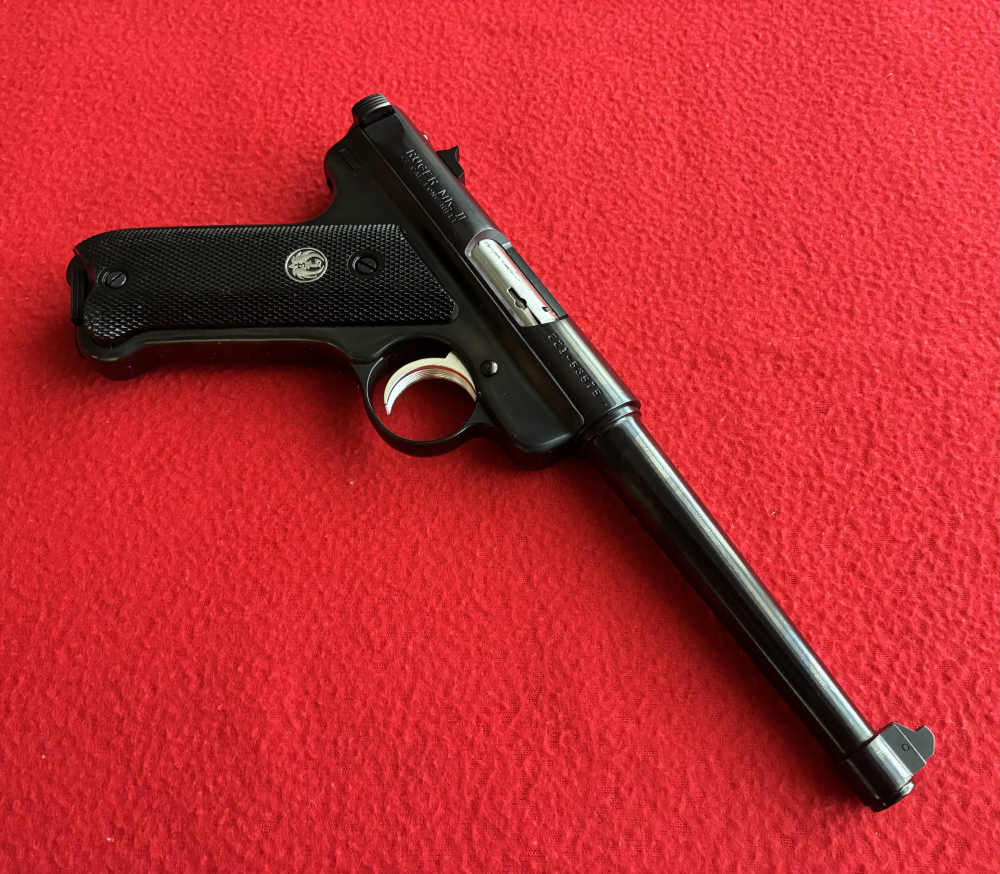 RUGER MODEL MARK II (2) STANDARD .22LR WITH PENCIL BARREL IN BLACK FINISH.-img-2