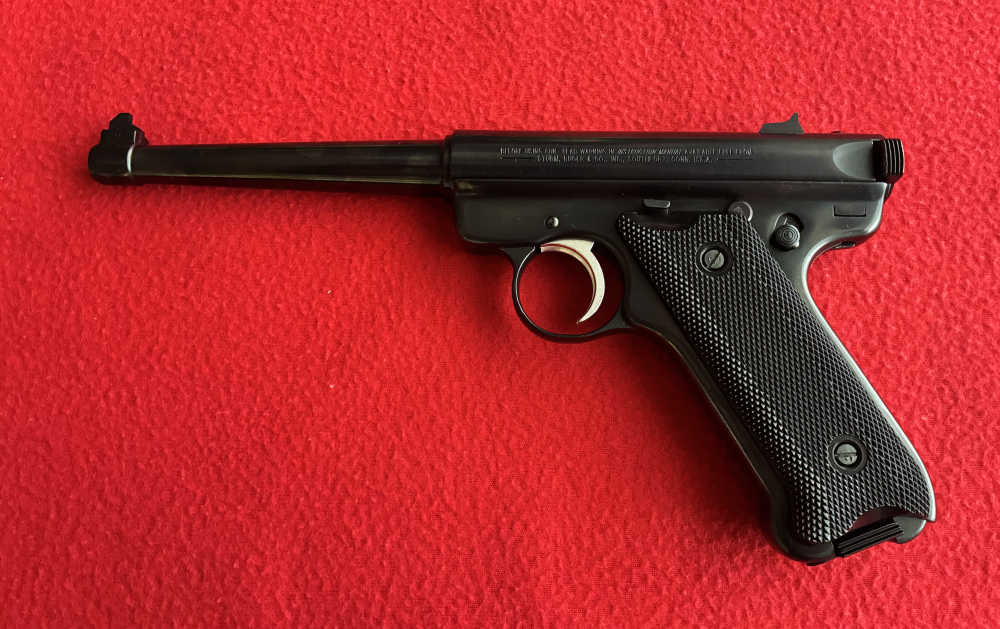 RUGER MODEL MARK II (2) STANDARD .22LR WITH PENCIL BARREL IN BLACK FINISH.-img-1