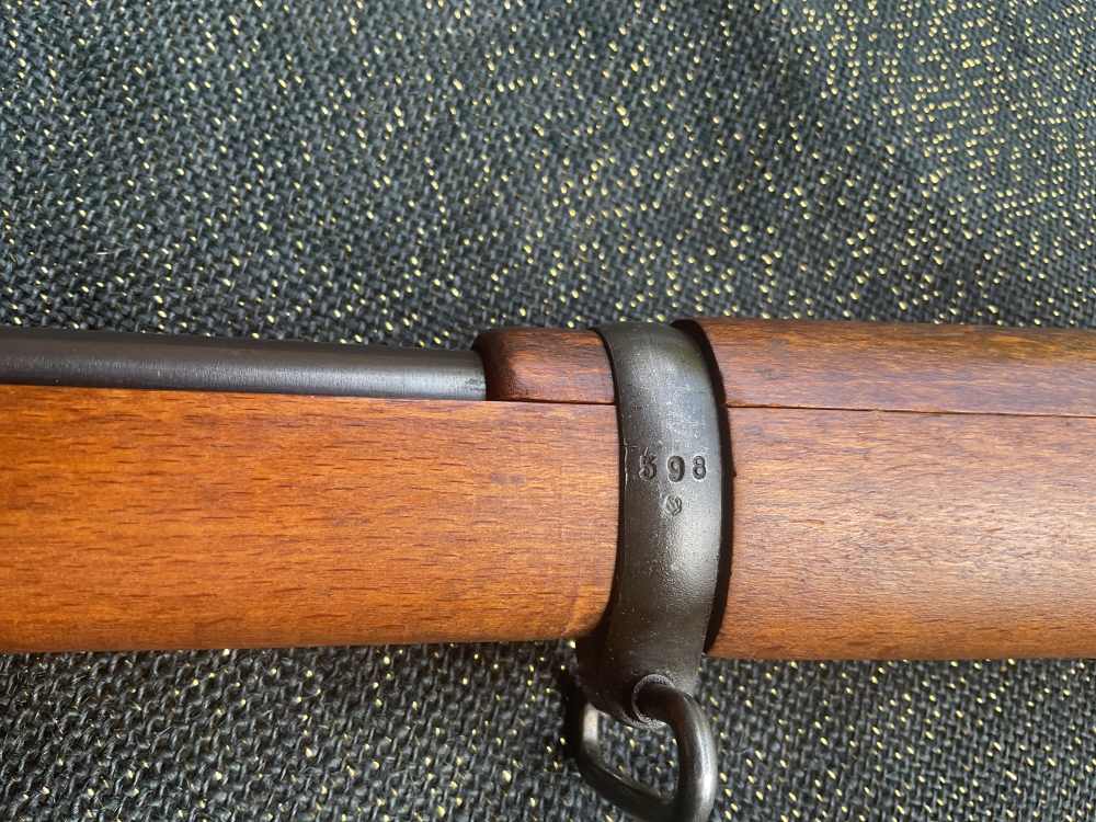 Nice US 30 Caliber Carbine WWII Inland Walnut Stock-img-29