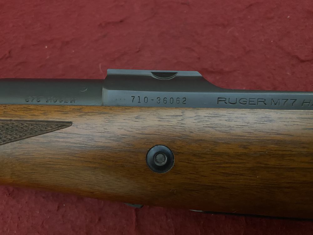 Excellent Ruger M77 Hawkeye African .375 Ruger 23" Walnut blued 07129-img-54