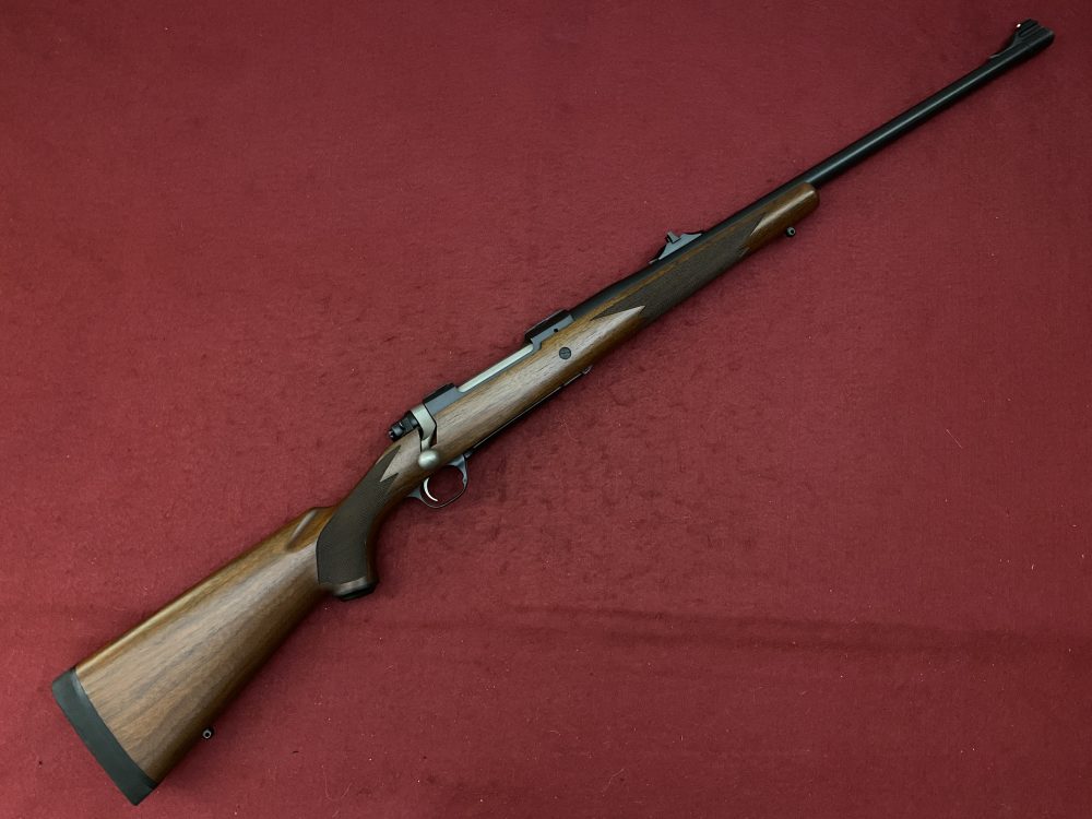 Excellent Ruger M77 Hawkeye African .375 Ruger 23" Walnut blued 07129-img-0