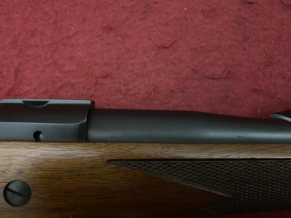 Excellent Ruger M77 Hawkeye African .375 Ruger 23" Walnut blued 07129-img-29