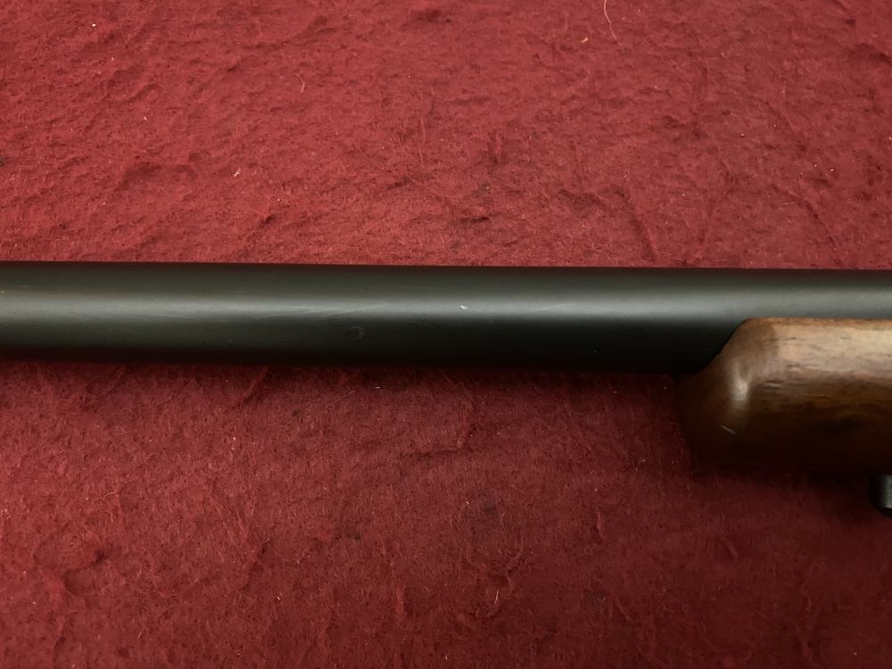 Excellent Ruger M77 Hawkeye African .375 Ruger 23" Walnut blued 07129-img-64