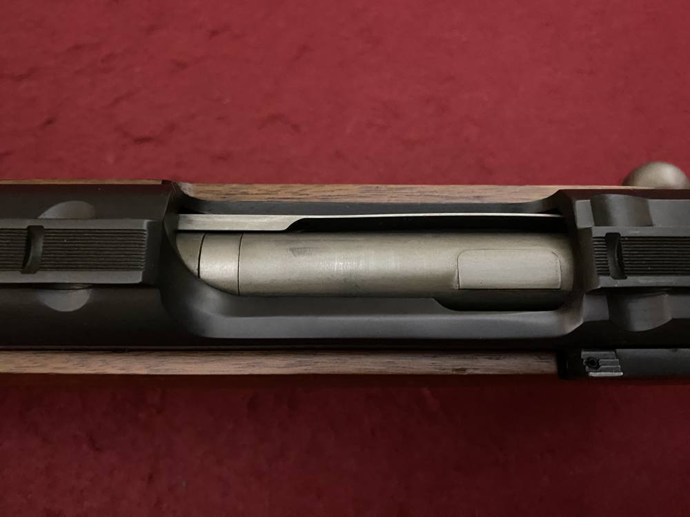 Excellent Ruger M77 Hawkeye African .375 Ruger 23" Walnut blued 07129-img-98