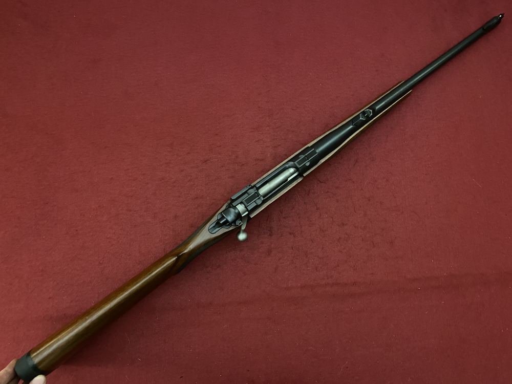 Excellent Ruger M77 Hawkeye African .375 Ruger 23" Walnut blued 07129-img-2
