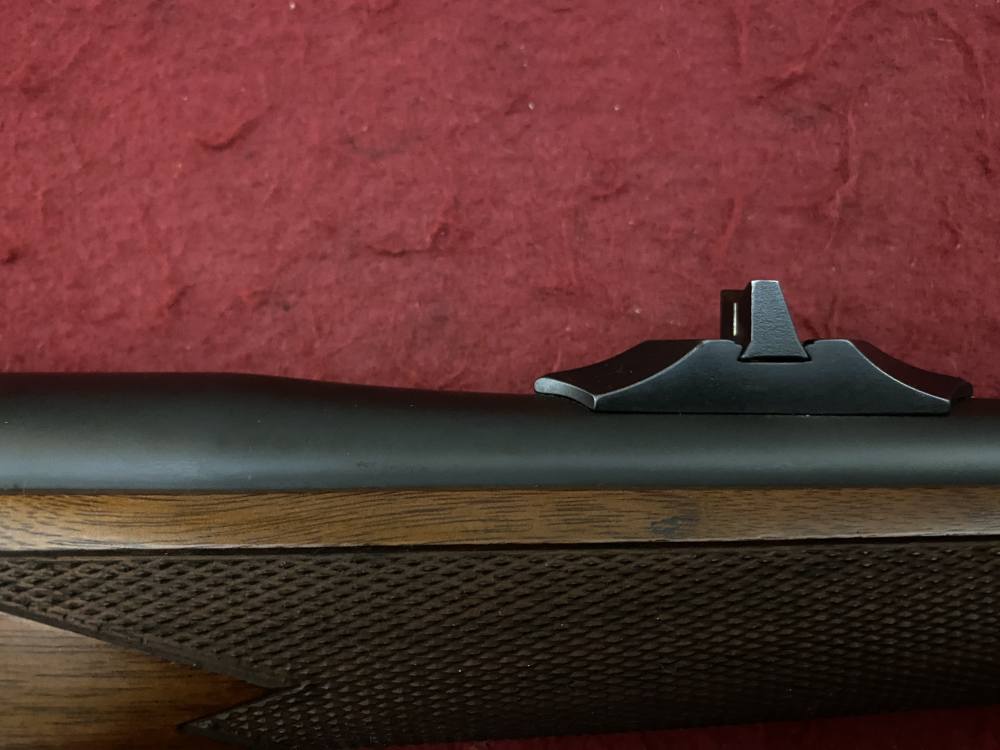 Excellent Ruger M77 Hawkeye African .375 Ruger 23" Walnut blued 07129-img-30