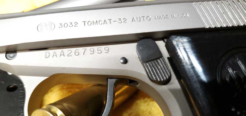 Bretta Tomcat 3032 Inox 32 acp-img-5