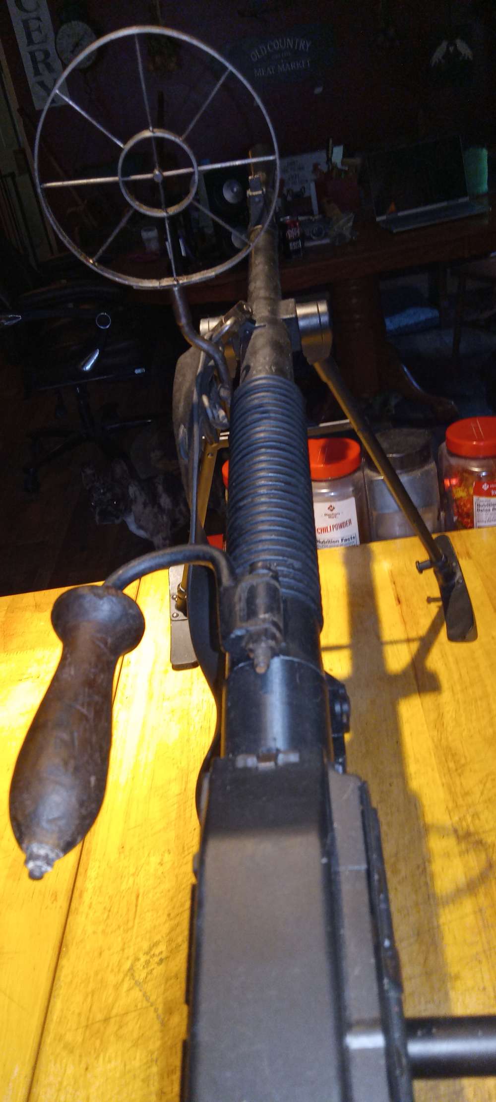 Good M1922 Hotchkiss light Machine gun with A.A. sight feed strip, sling-img-8