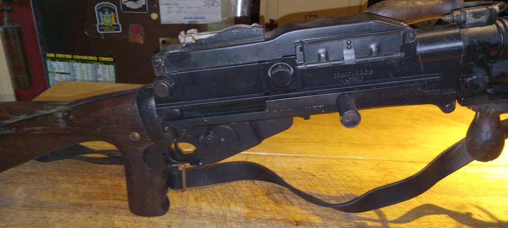 Good M1922 Hotchkiss light Machine gun with A.A. sight feed strip, sling-img-6