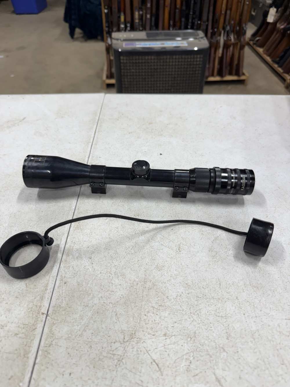 kassnar 3-9x40 Duplex rifle scope Japan with caps!-img-0