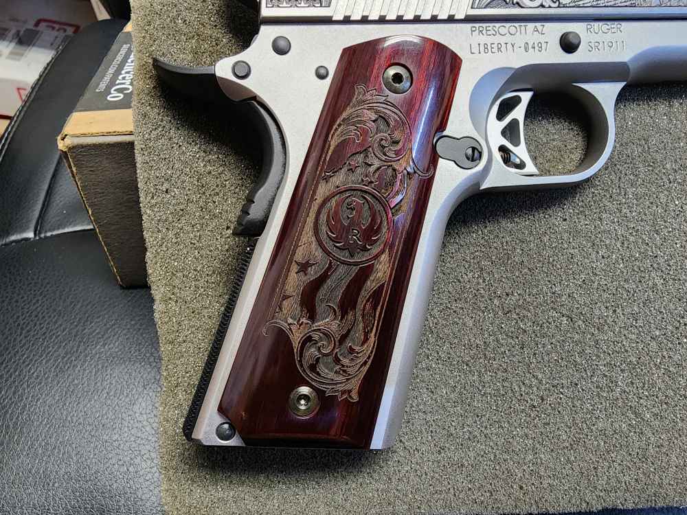 PICS NEW RUGER SR1911 45 5" USA 250TH ANNIVERSARY ENGRAVED 1776 LIMITED 250-img-5