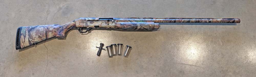 2002 Benelli Super Black Eagle 12GA 28" 3 1/2" Advantage Timber SBE SBE1-img-3
