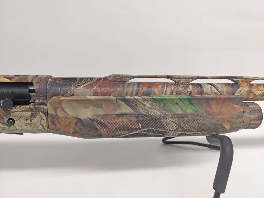 2002 Benelli Super Black Eagle 12GA 28" 3 1/2" Advantage Timber SBE SBE1-img-34