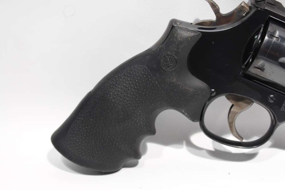 Smith & Wesson 586-4 38 SPL Brazilian Special Order-img-1