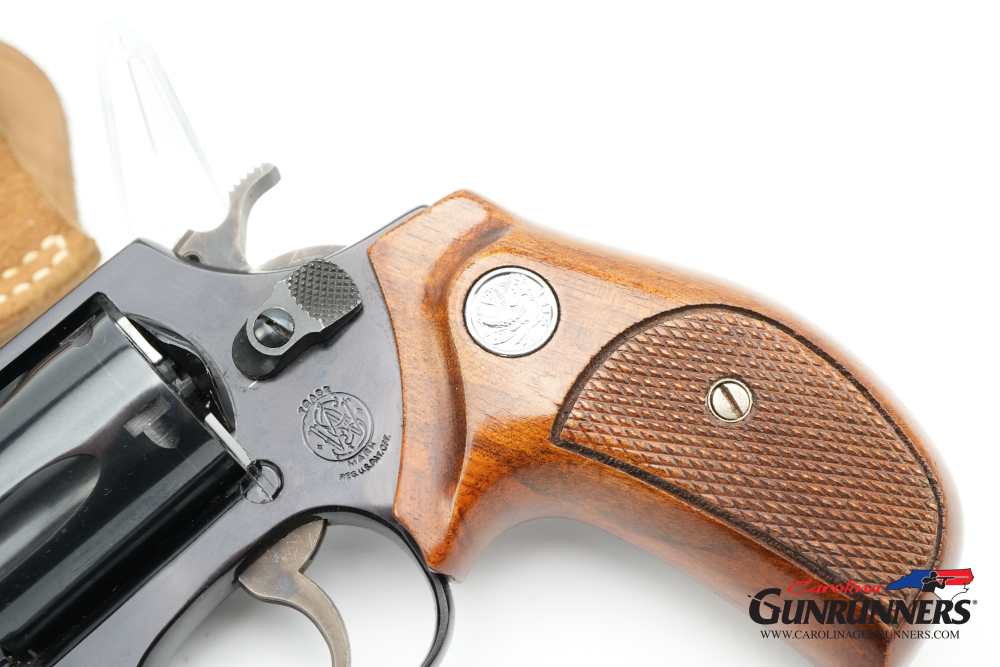 Smith & Wesson Model 37 Airweight .38 Special Revolver 2" Barrel Blued-img-2