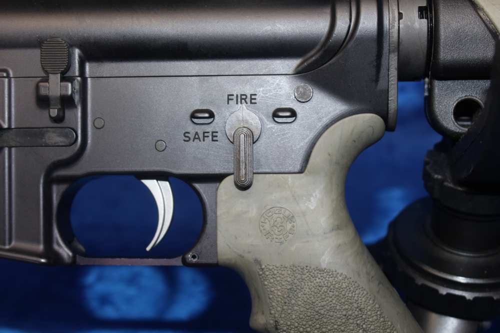 Anderson AM-15 5.56 NATO Semi-Automatic Rifle 16" Barrel w/ Red Dot, Brake-img-4