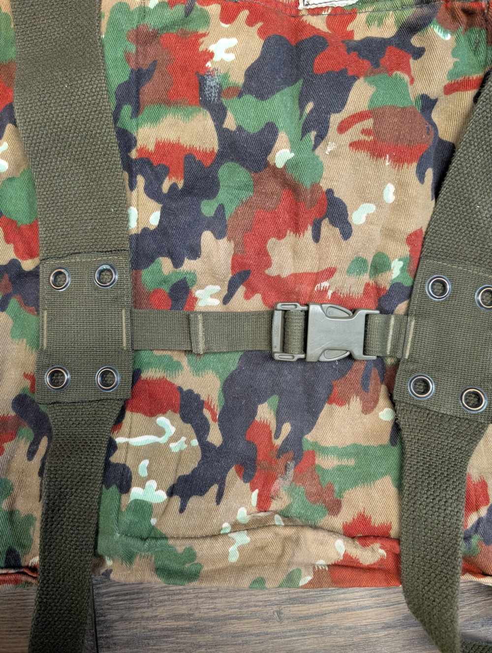 Swiss M70 Surplus Rucksack / Backpack Alpenflage Cammo-img-3