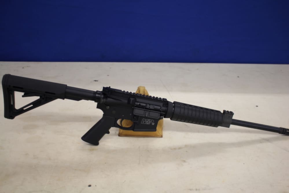 Smith & Wesson M&P-15 5.56mm Item S-212-img-1