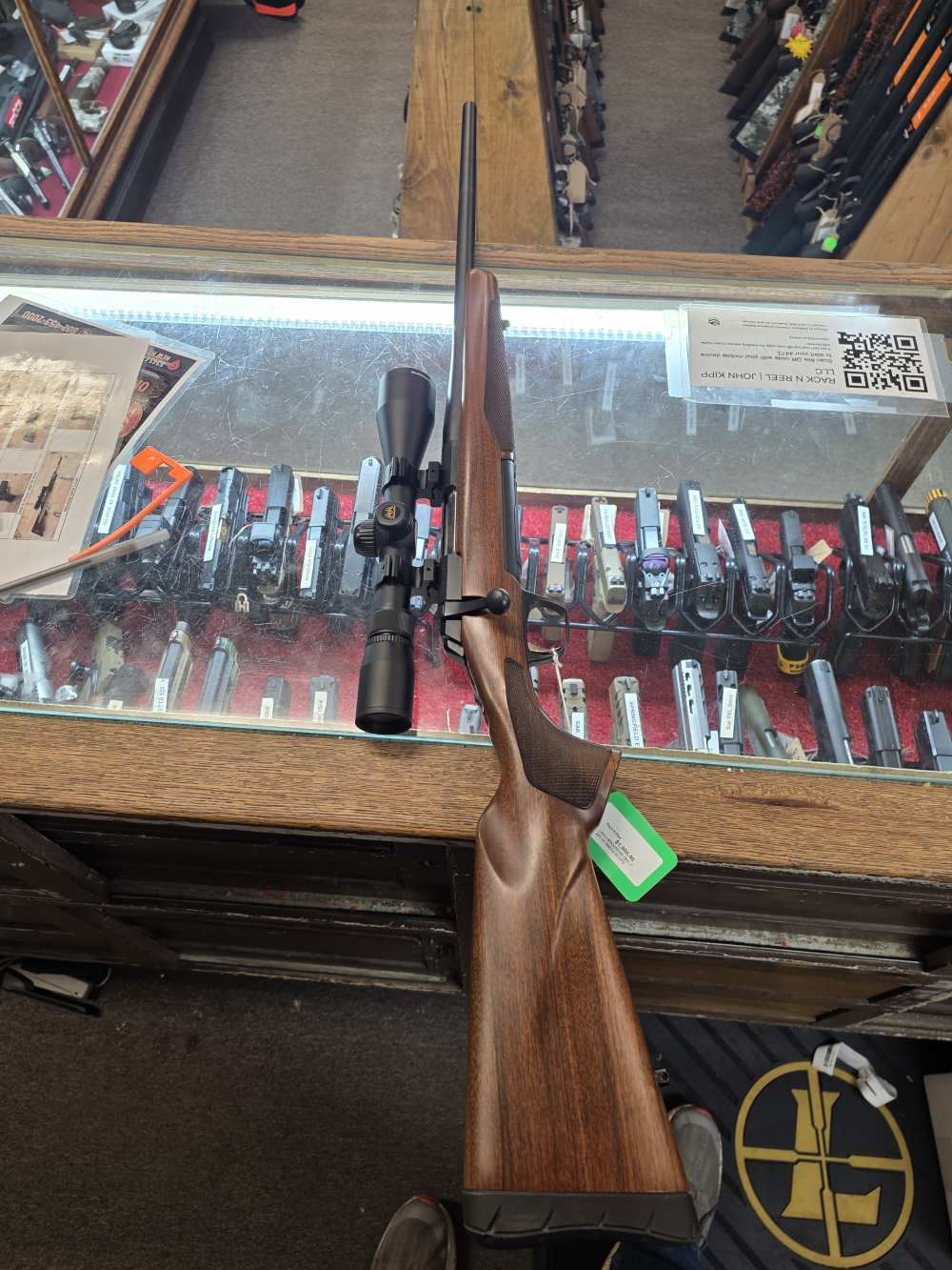 Browning X-Bolt .243 Winchester w/ Nikon Buckmasters II 3-9x40 Scope-img-4