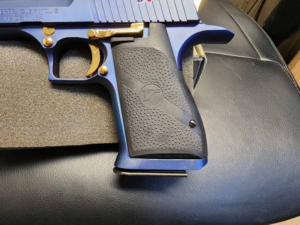 PICS! MAGNUM RESEARCH DESERT EAGLE CARBO BLUE CERAKOTE .50 AE 6" 50AE XIX-img-7