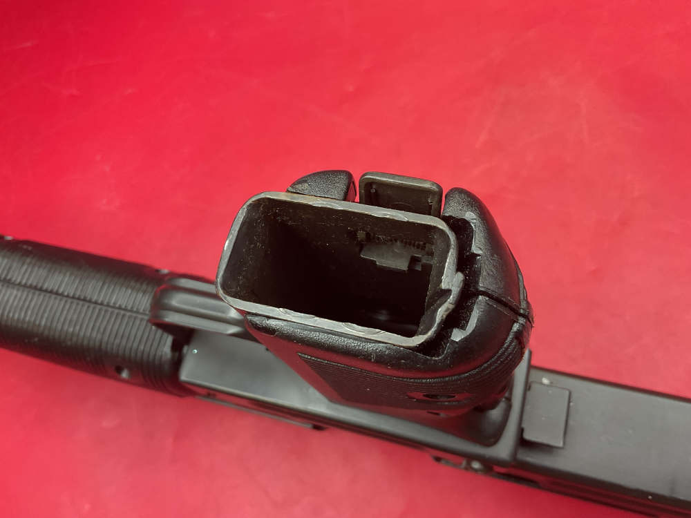 LNIB IMI Uzi B Carbine 9mm w/ 45ACP 16” Conversion Kit-img-40
