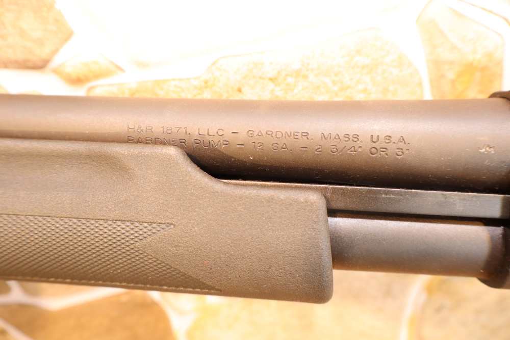 H&R 1871 PARDNER PUMP-ACTION 12 GAUGE SHOTGUN-img-10