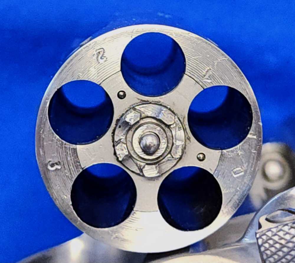 TAURUS MODEL 85 .38 SPL 2" 5-SHOT STAINLESS - W/ XTRA GRIPS-img-8