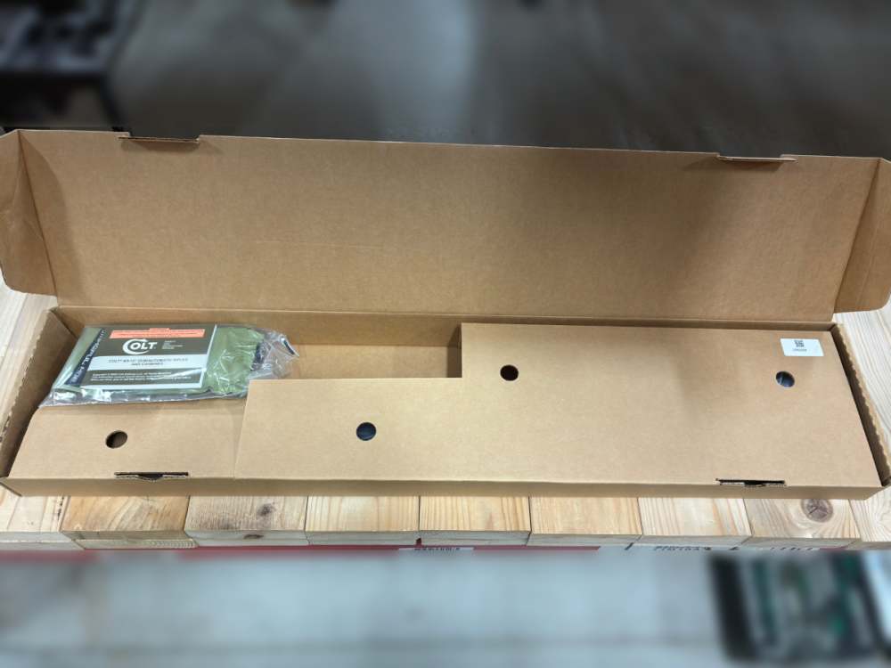 Colt CR6920 5.56x45mm NATO AR-15 M4 Carbine Stock & HG's, BNIB-img-11