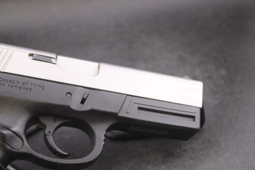 Smith & Wesson SW9VE 9mm Item P-385-img-2