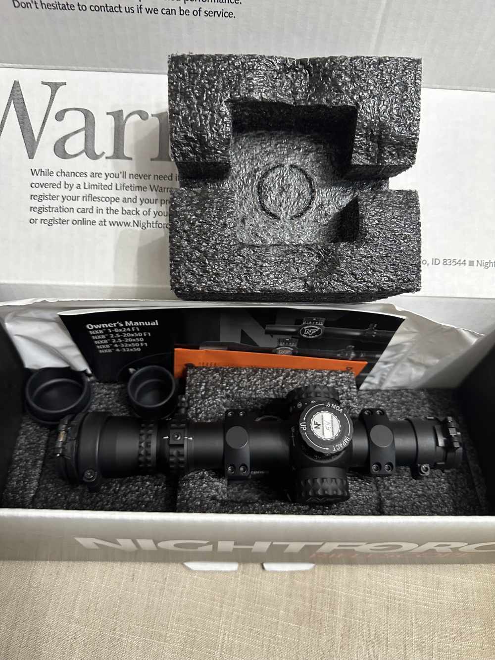 Minty Nightforce NX8 1-8x24 F1 MOA with NF Unimount .5 MOA AA89112B C600-img-3